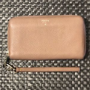 FOSSIL TAN PEBBLE LEATHER ZIP AROUND ACCORDION WALLET IN EUC